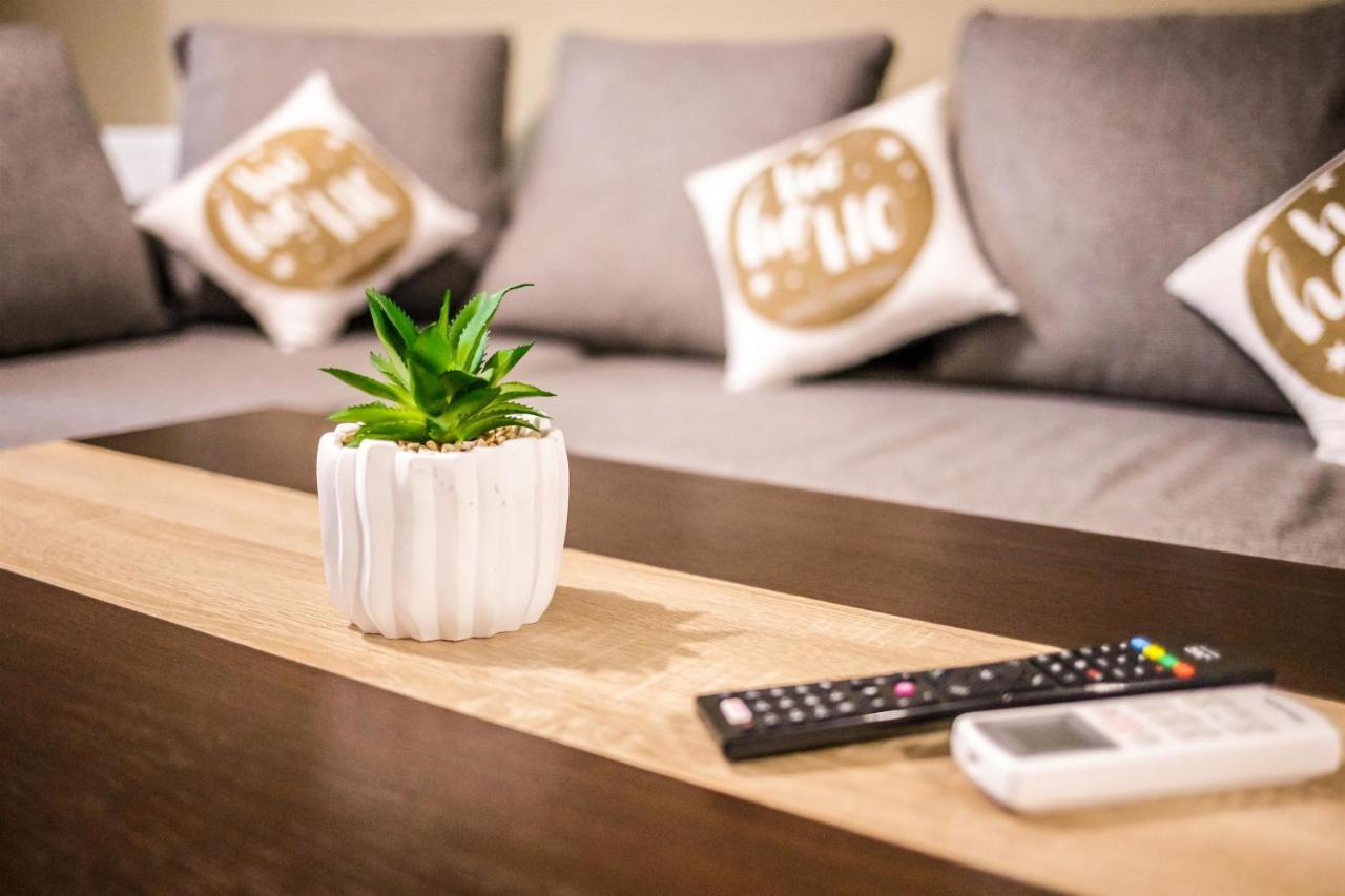 Apartament Business Langa Vivo Mall Apartman Nagybánya Kültér fotó